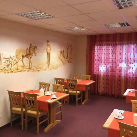 Hotel Gasthof Familie Czepl Ernsthofen Extérieur photo