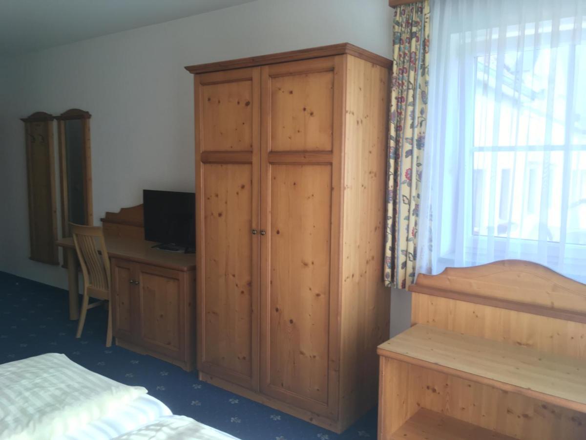 Hotel Gasthof Familie Czepl Ernsthofen Extérieur photo