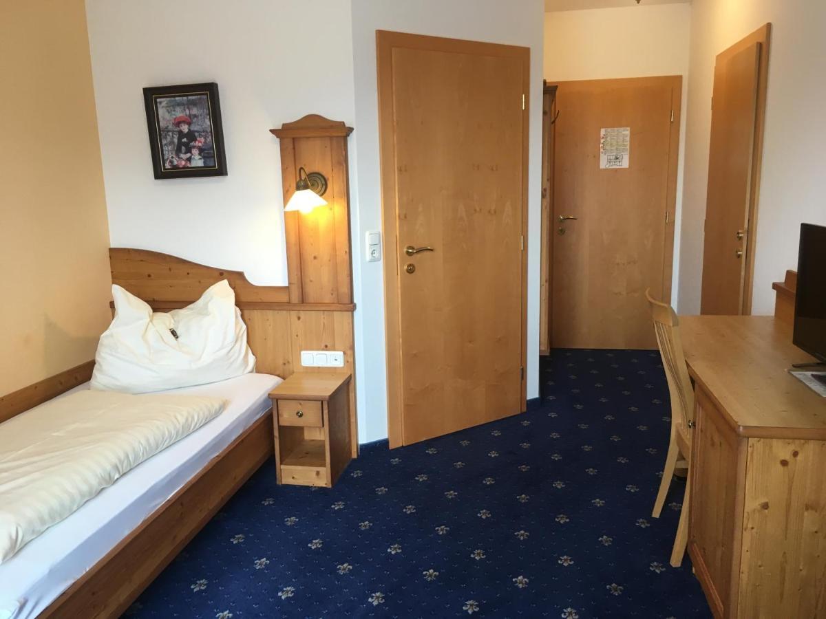 Hotel Gasthof Familie Czepl Ernsthofen Extérieur photo